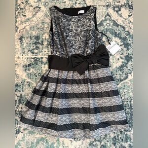 RED Valentino Black and Silver Pleated Fit and Flare Dress IT 40 / US 4